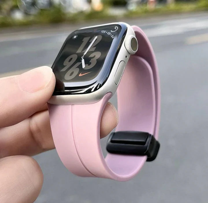 Series 9 Watch with Magnetic Loop